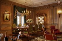 Presidential suite room (details)
